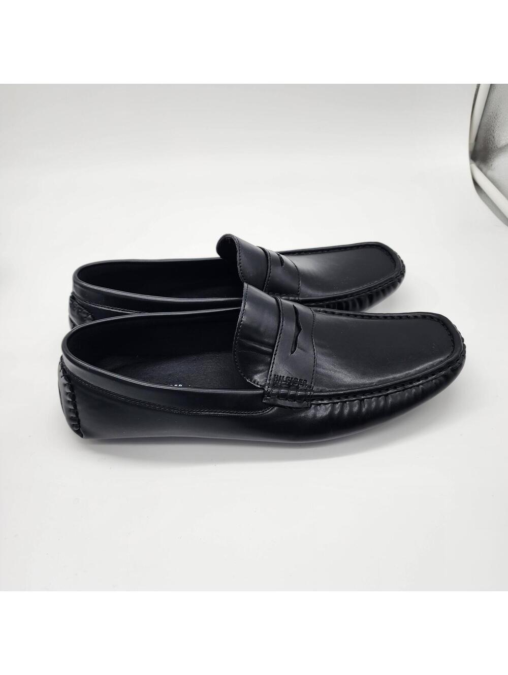Flawless Tommy Hilfiger black driving shoes loafer penny worn 1 12